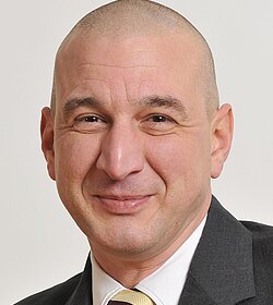 Robert Bauer
